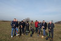 Wkopanie pierwsej łopaty na budowie stadioniu (2)