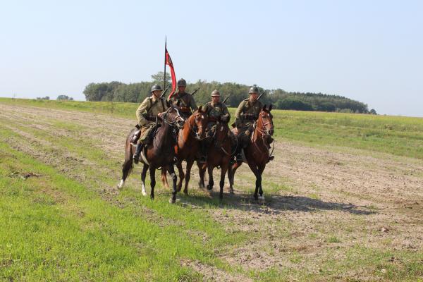 Zaproszenie na uroczystość upamiętniającą 82 rocznicę śmierci dowódcy 15 Pułku Ułanów Poznańskich - ppłk Tadeusza Mikke