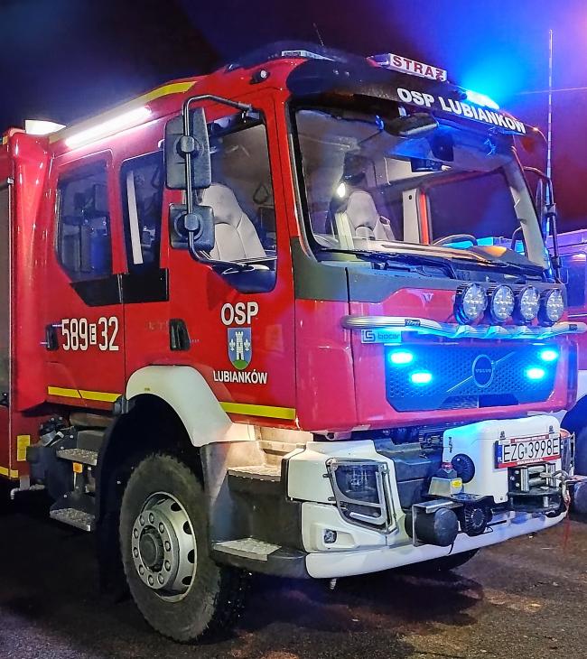 Nowy samochód ratowniczo-gaśniczy trafił do jednostki z Lubiankowa